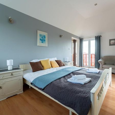 Apartament Green Hill Z Balkonem I Widokiem Na Karkonosze - Space Apart Jelenia Gora Luaran gambar