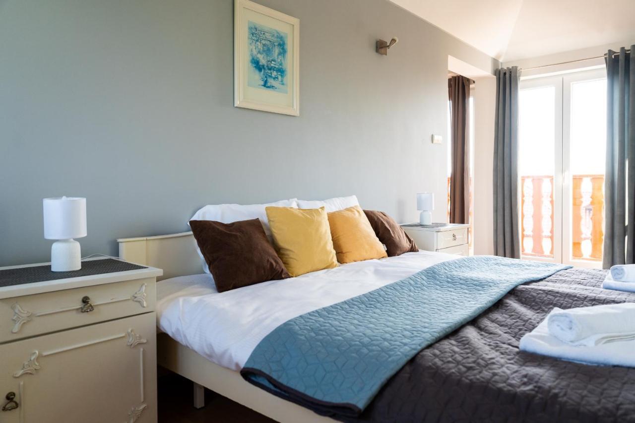 Apartament Green Hill Z Balkonem I Widokiem Na Karkonosze - Space Apart Jelenia Gora Luaran gambar