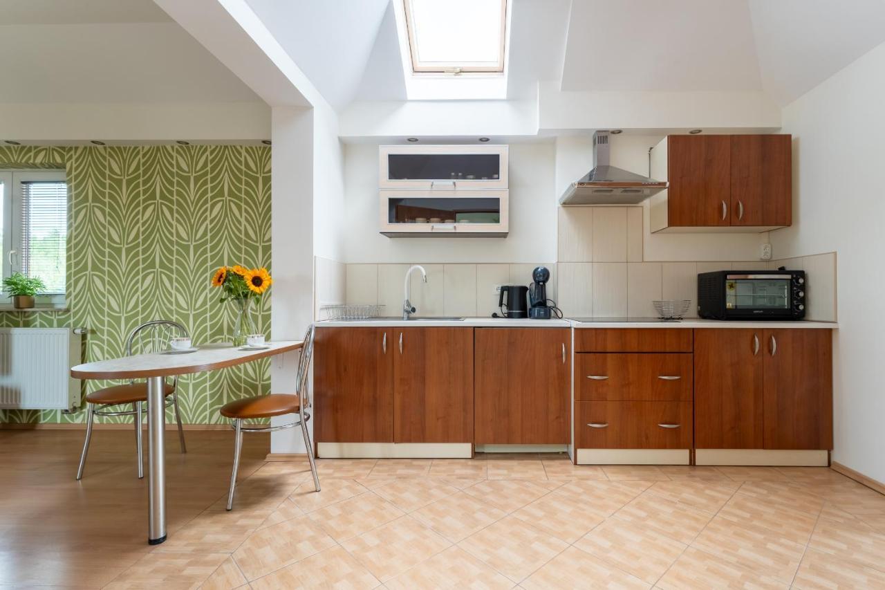 Apartament Green Hill Z Balkonem I Widokiem Na Karkonosze - Space Apart Jelenia Gora Luaran gambar